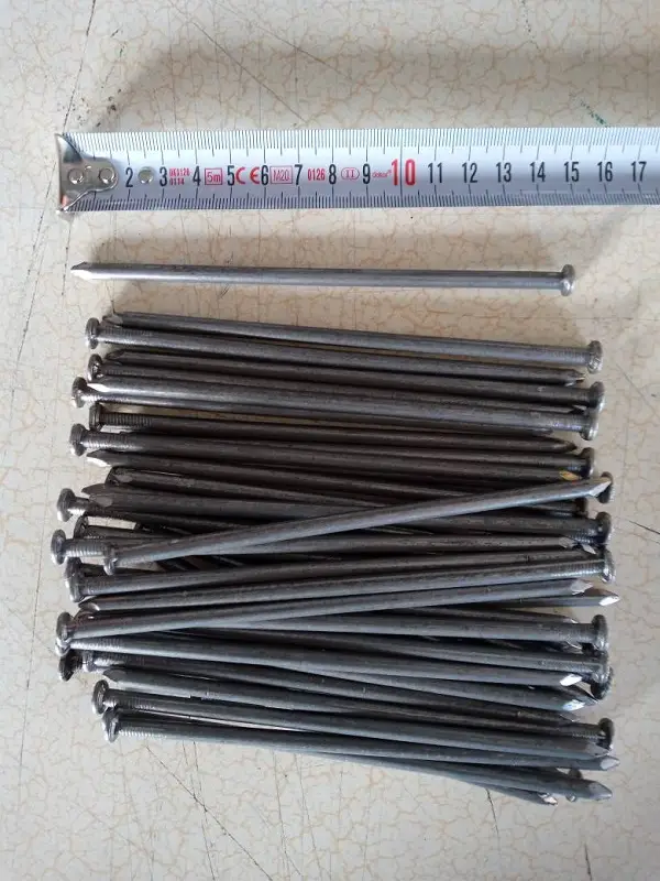 5 KG 15 CM LİK İNŞAAT ÇİVİSİ